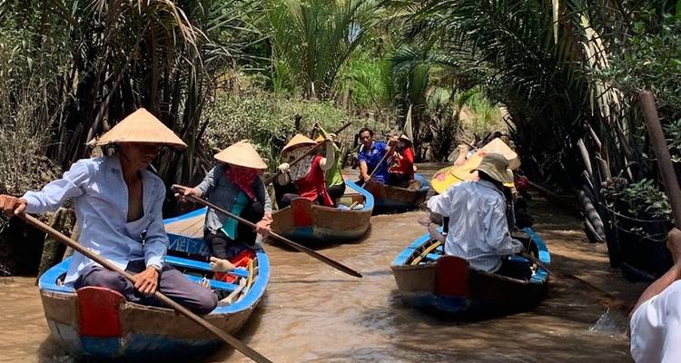 Capture the authentic charm of Vietnam’s lush scene