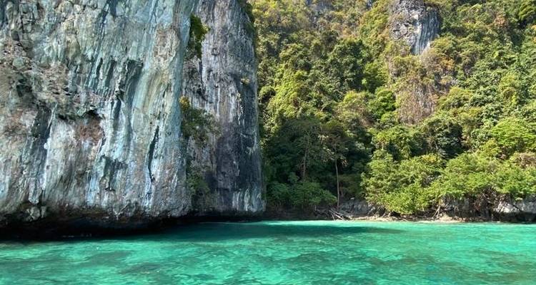 Immerse in Vietnam’s natural heritage with visa-smart planning