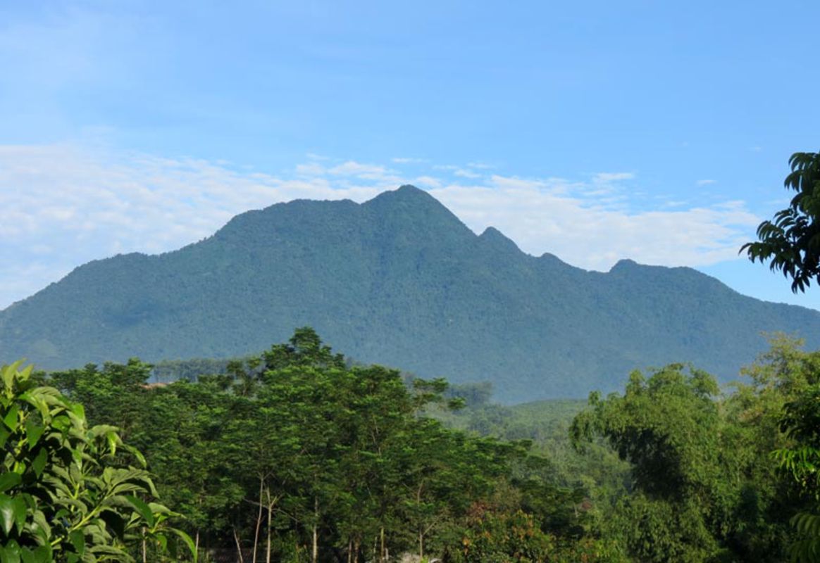 Begin your Hanoi Tours with a scenic adventure