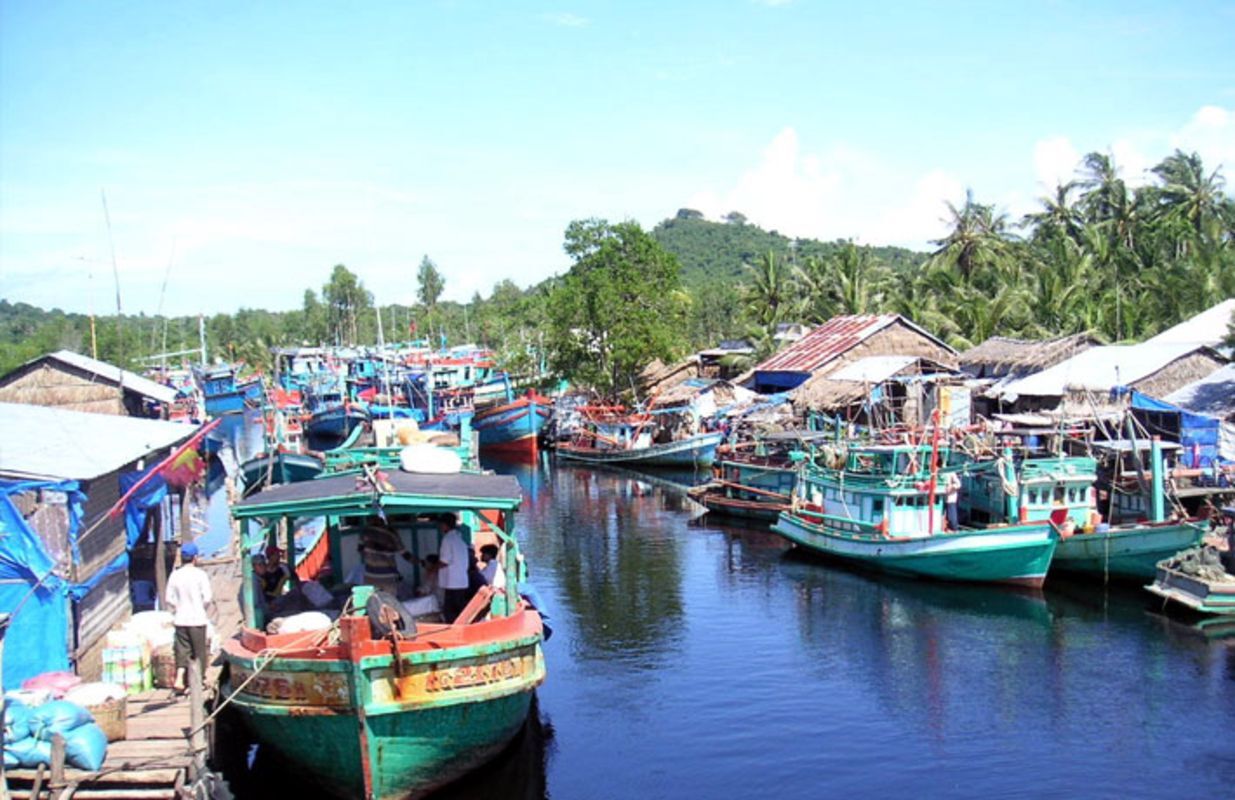 Dive into the rustic charm of Phu Quoc Travel
