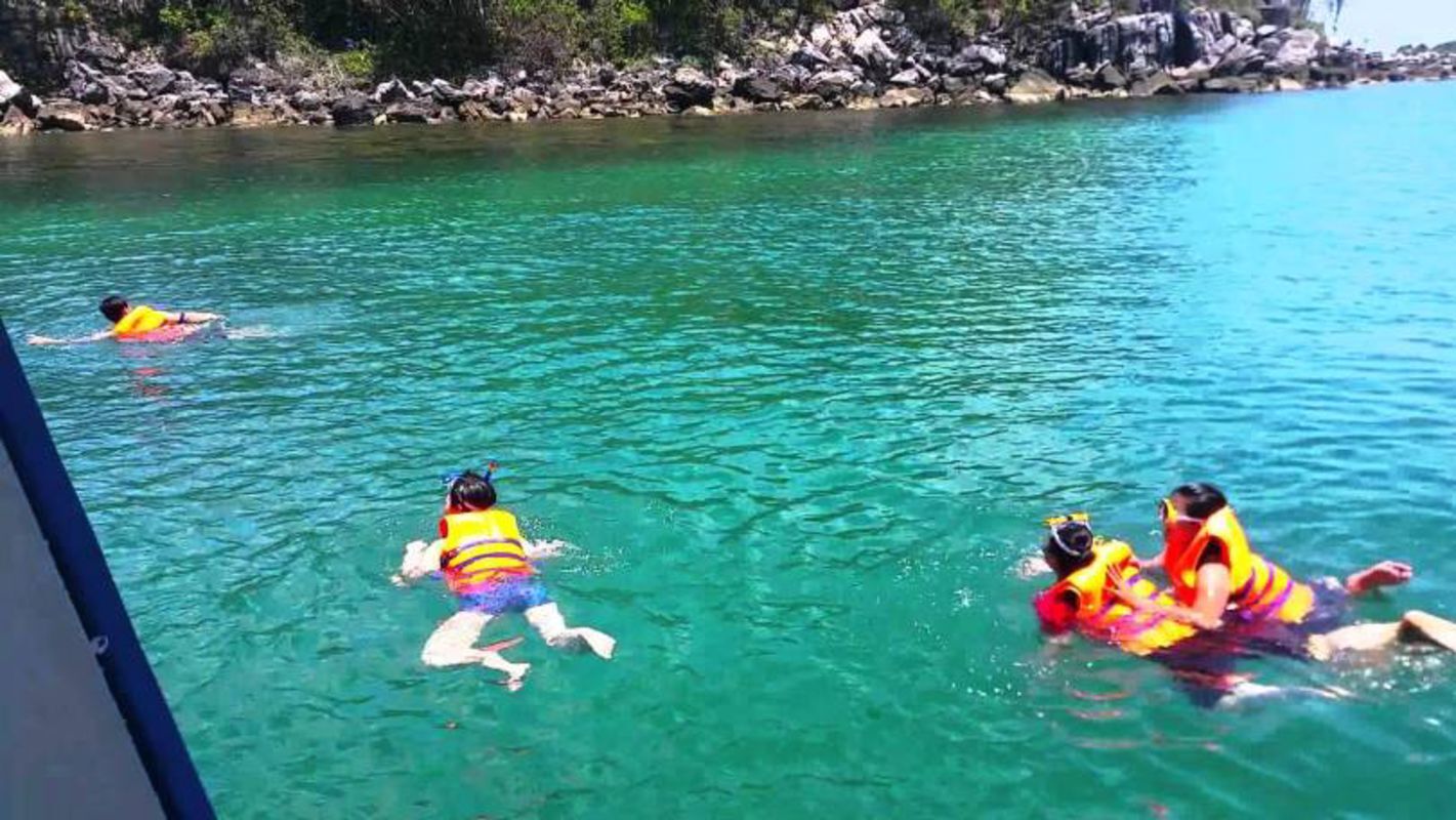 Photograph the colorful allure of Phu Quoc’s seas