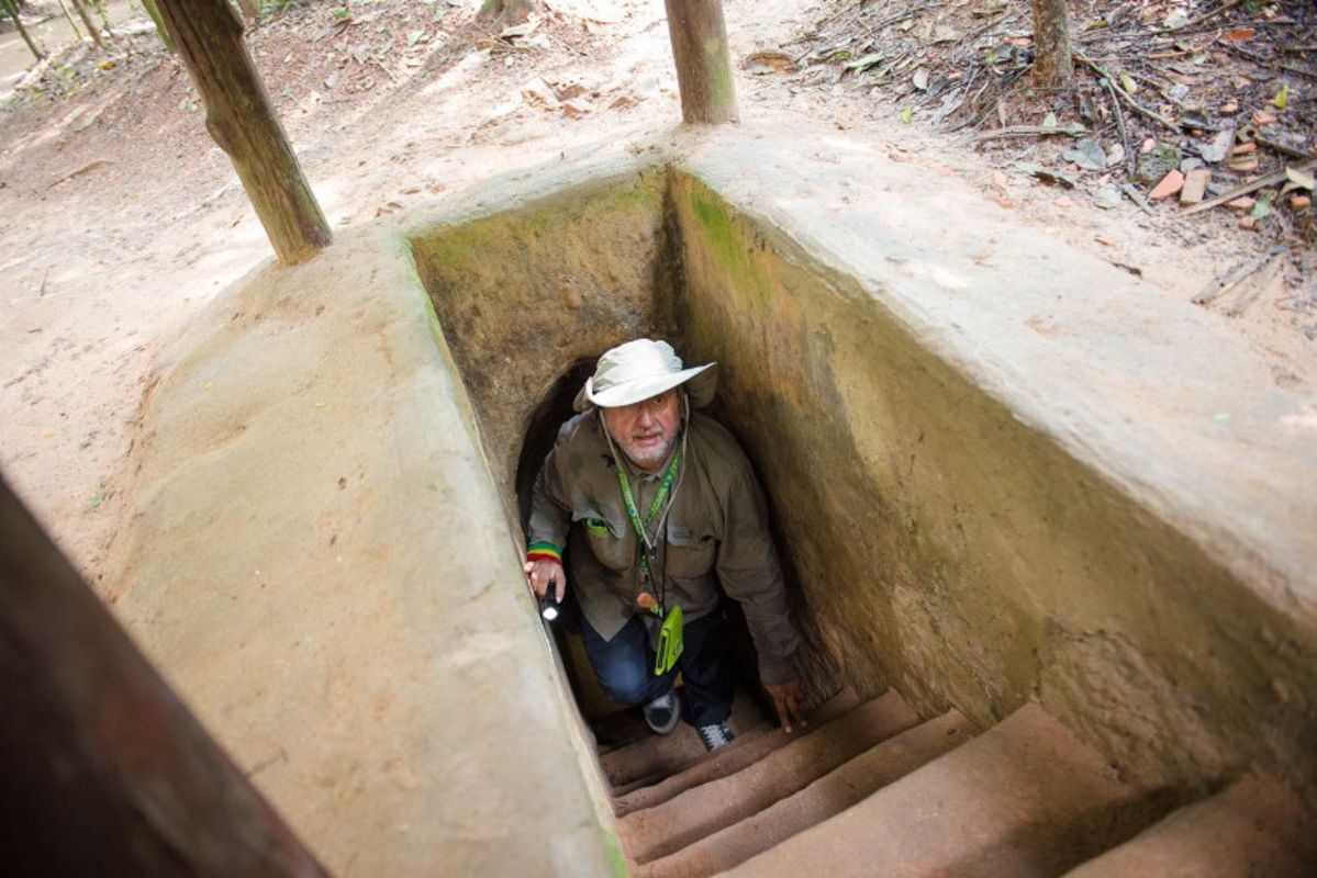 What are the best stories to learn at Cu Chi Tunnels?
