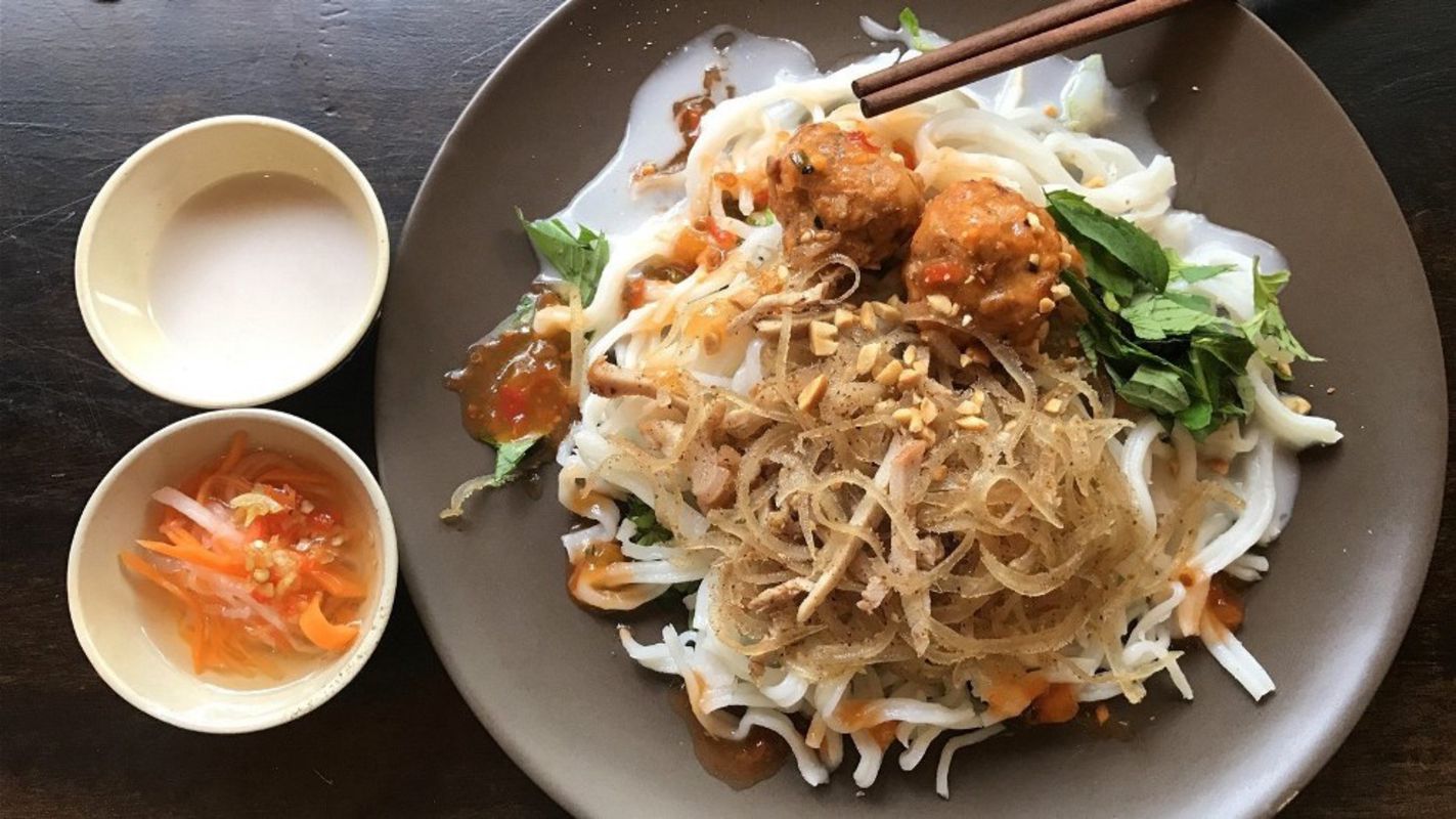 Photograph the authentic allure of Can Tho’s food scene