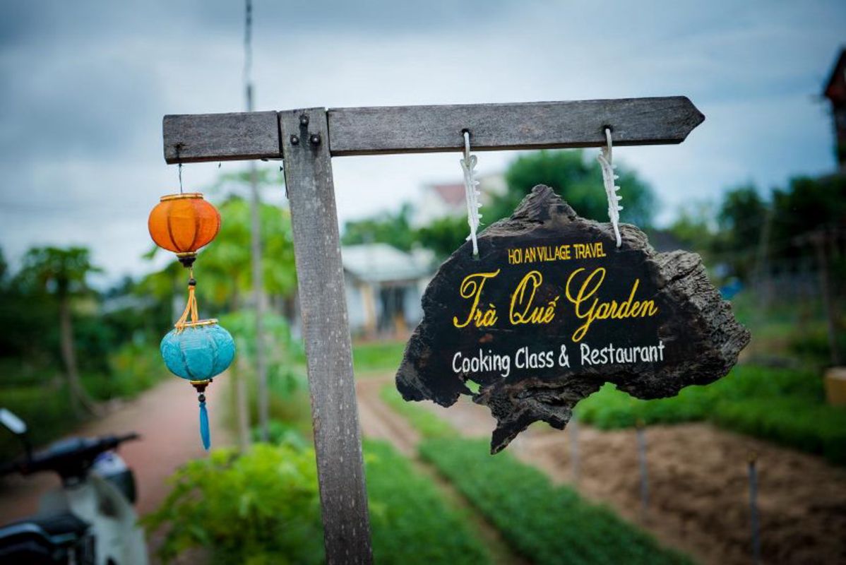 Tra Que Herb Village