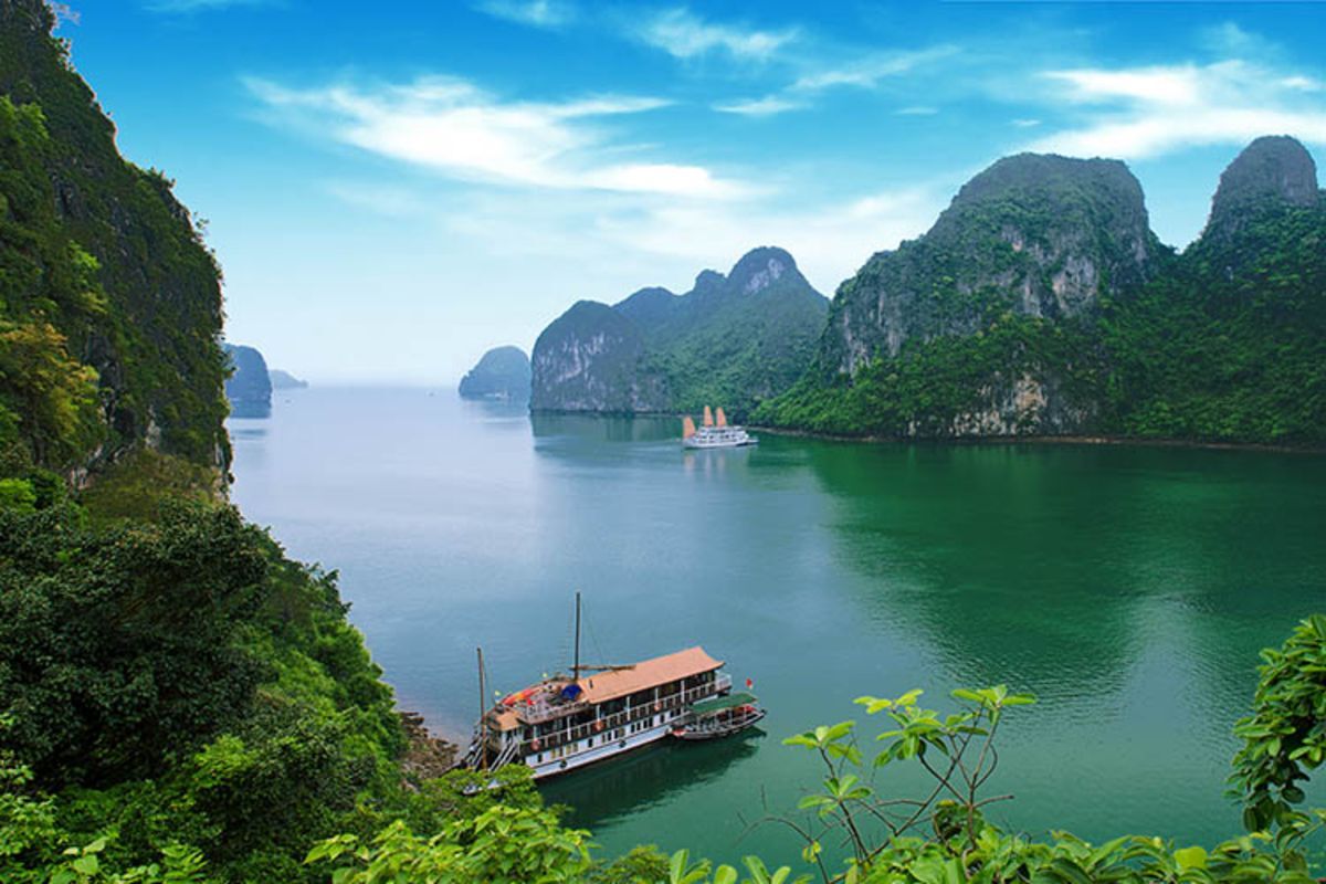 Capture the authentic charm of Halong Bay’s culture