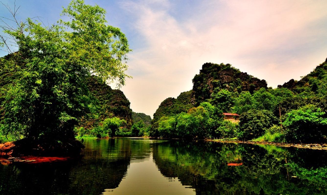 Thung Nang - Experience Ninh Binh Tours with sustainable adventures