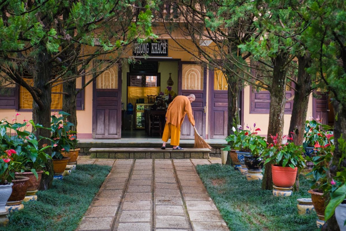 Capture the serene beauty of Da Lat’s natural gem
