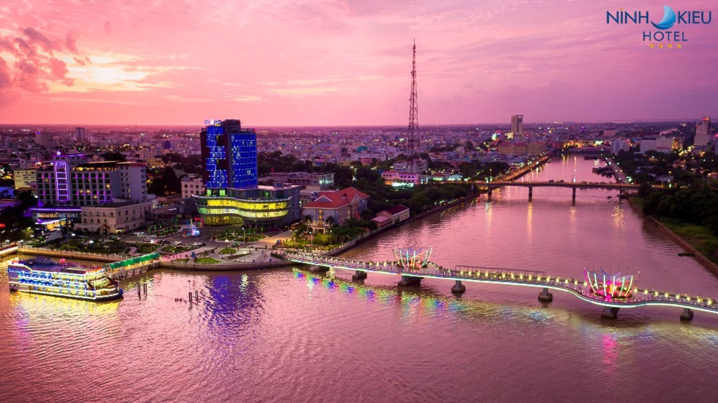 Dive into the romantic charm of Can Tho Travel