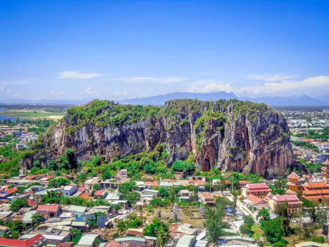 Capture the enchanting beauty of Da Nang’s natural wonder