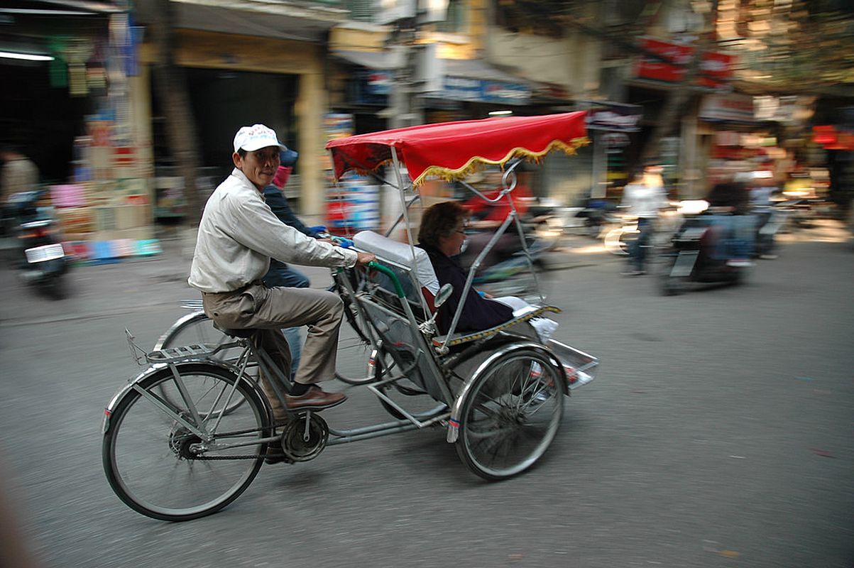 Start your Hanoi Travel journey with scenic tranquility