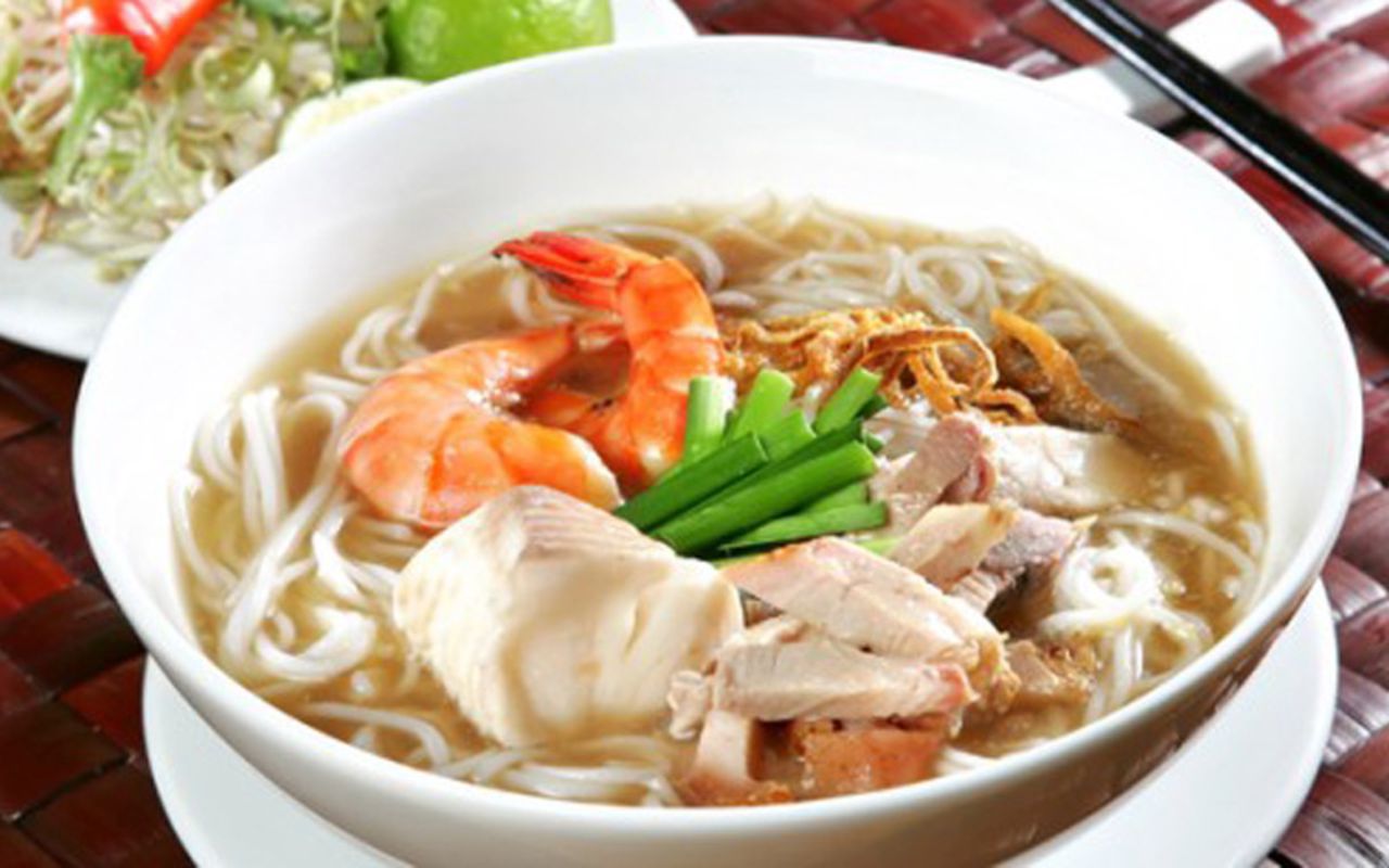 In addition to the delicious mentioned cuisine in Soc Trang above, there are still some other specialties below: