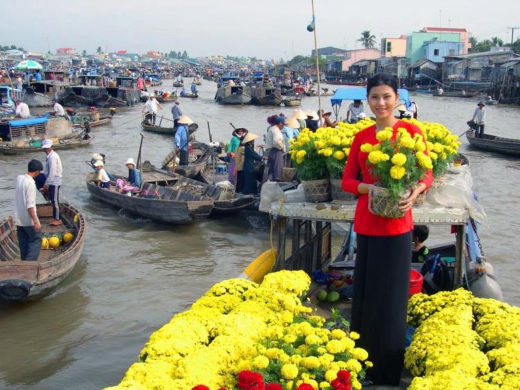 Experience Tien Giang Tours with sustainable adventures