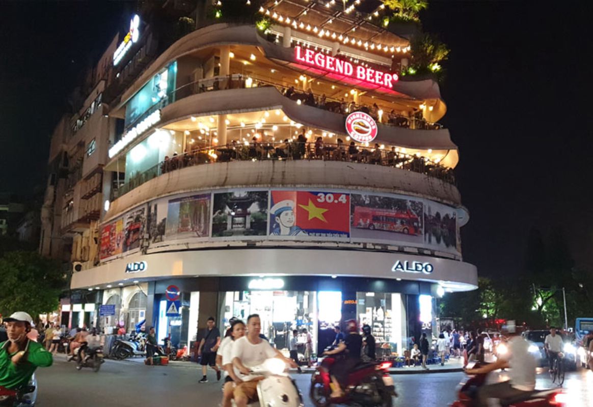 Photograph the scenic allure of Hanoi’s Old Quarter