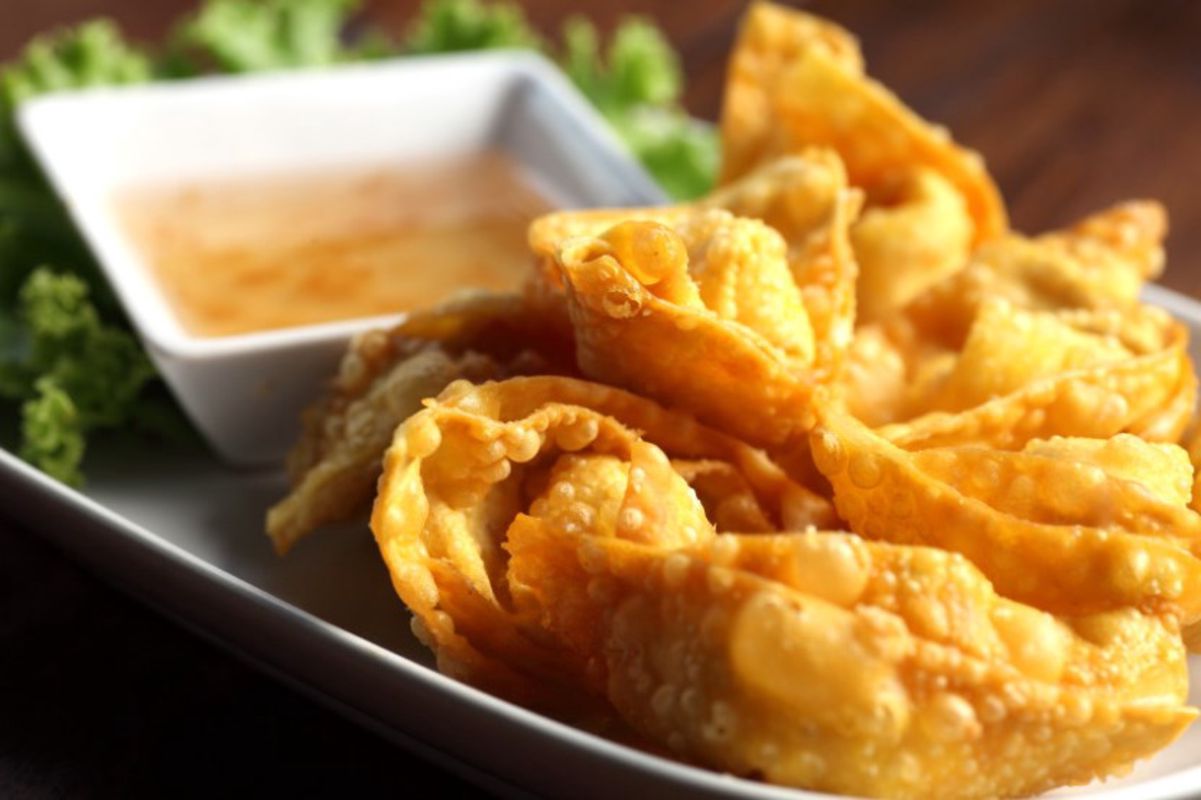Capture the savory essence of Hoi An’s culinary gem