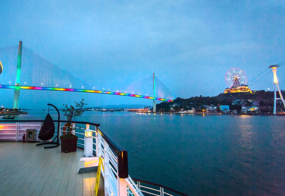 What to Bring to Halong Bay and Halong Region