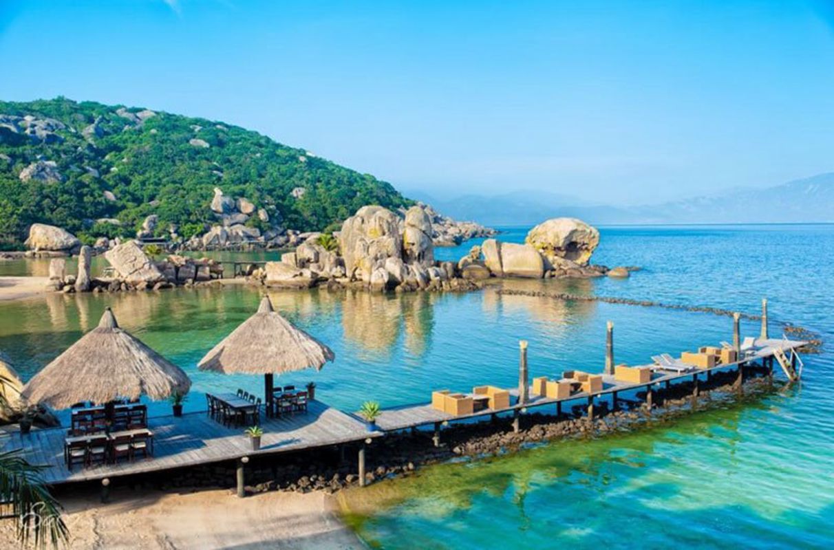 Capture the crystal-clear waters of Nha Trang’s coastal gem