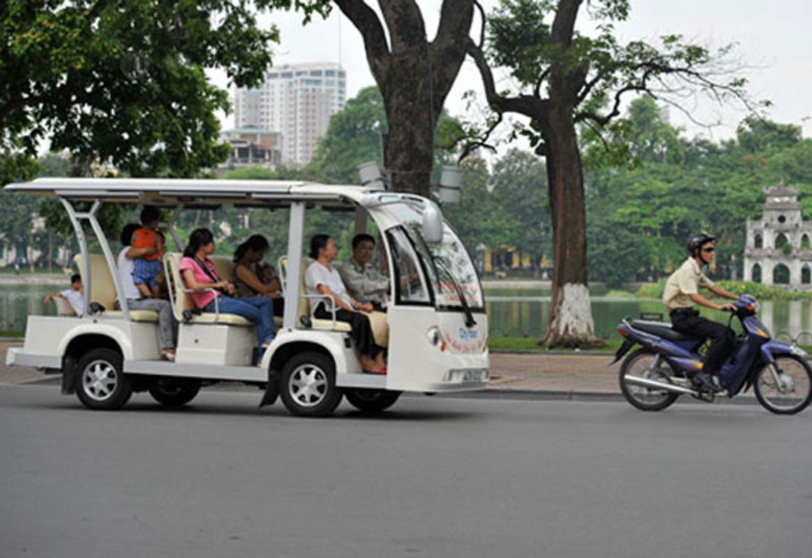 Capture the authentic charm of Hanoi’s culture