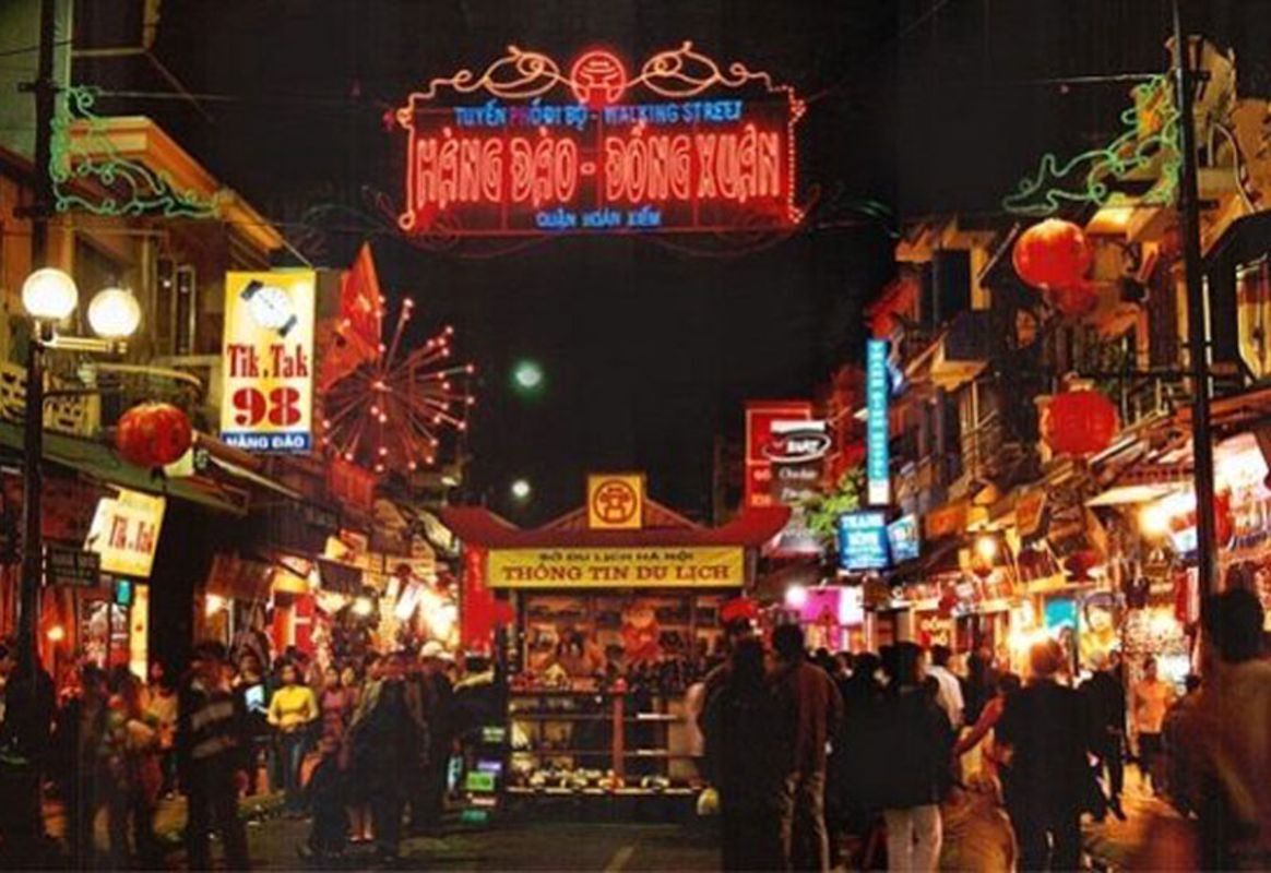 Capture the lively essence of Hanoi’s cultural gem