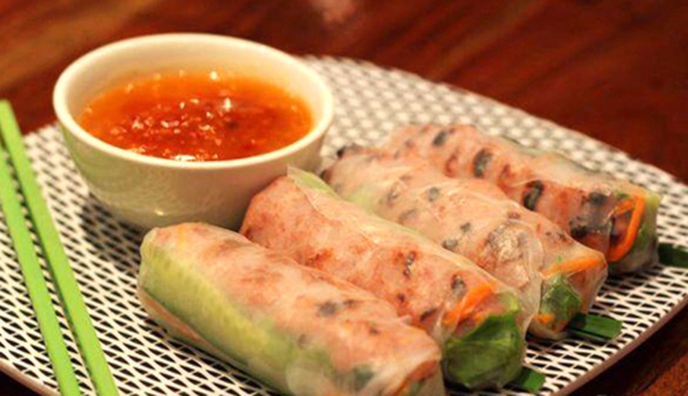 Photograph the vibrant allure of Vinh Long’s cuisine