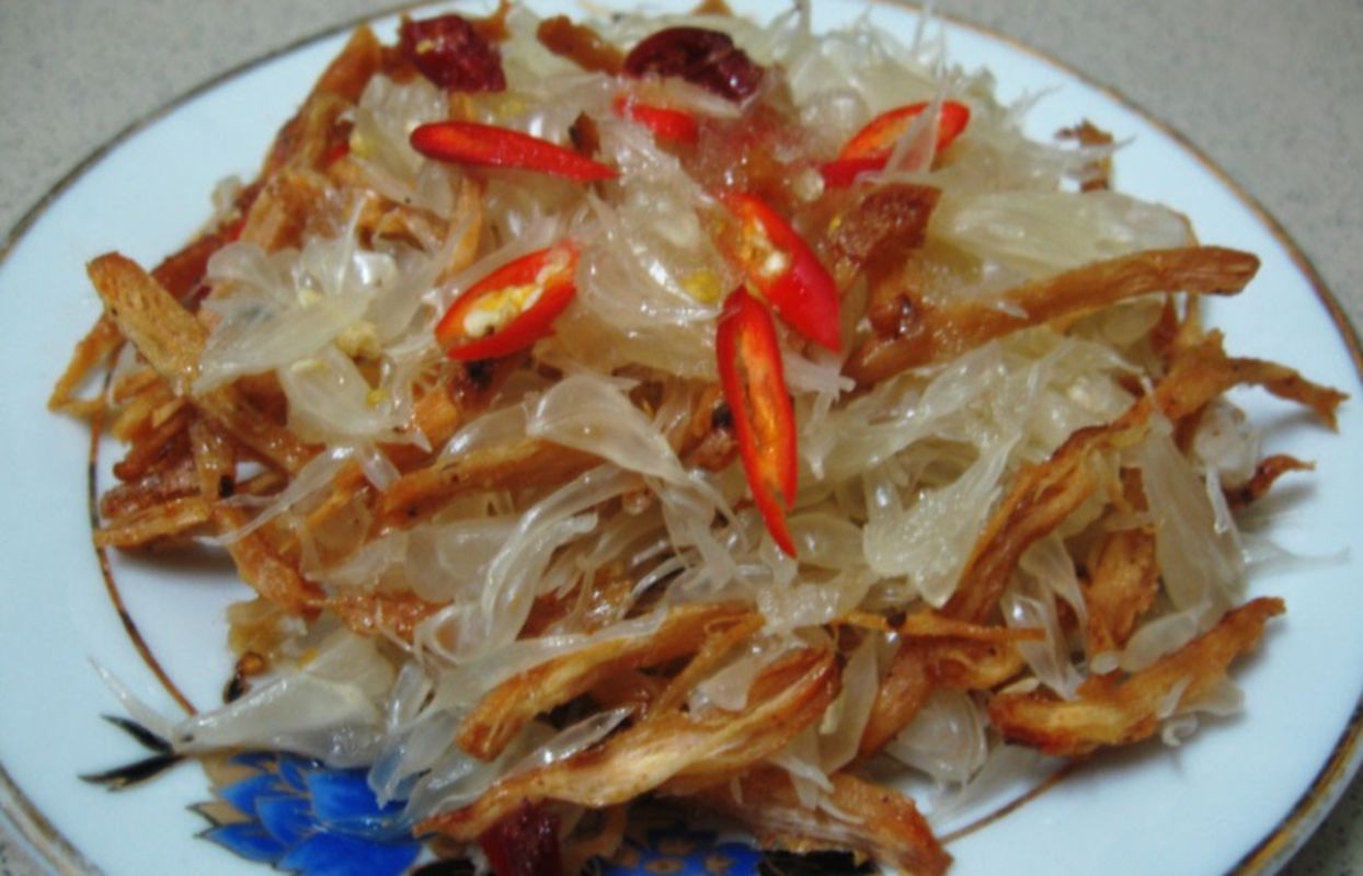 Learn Nghe An’s cultural heritage with expert insights