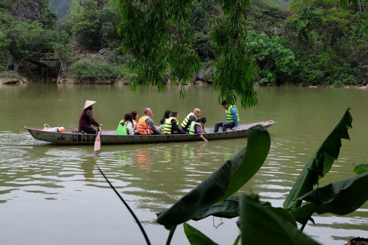 Experience Ninh Binh Tours with sustainable adventures