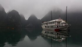 Capture the serene beauty of Halong Bay’s UNESCO gem