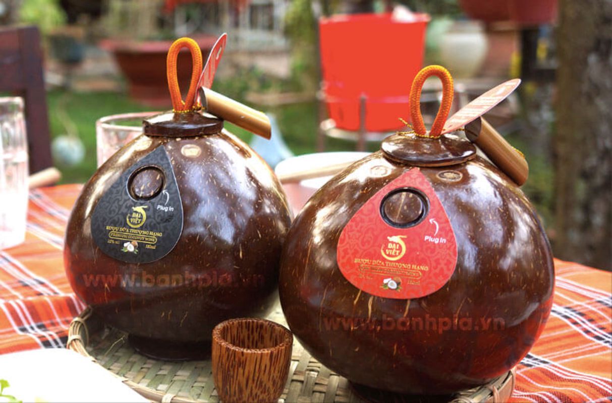 Coconut Wine "Rượu Dừa"