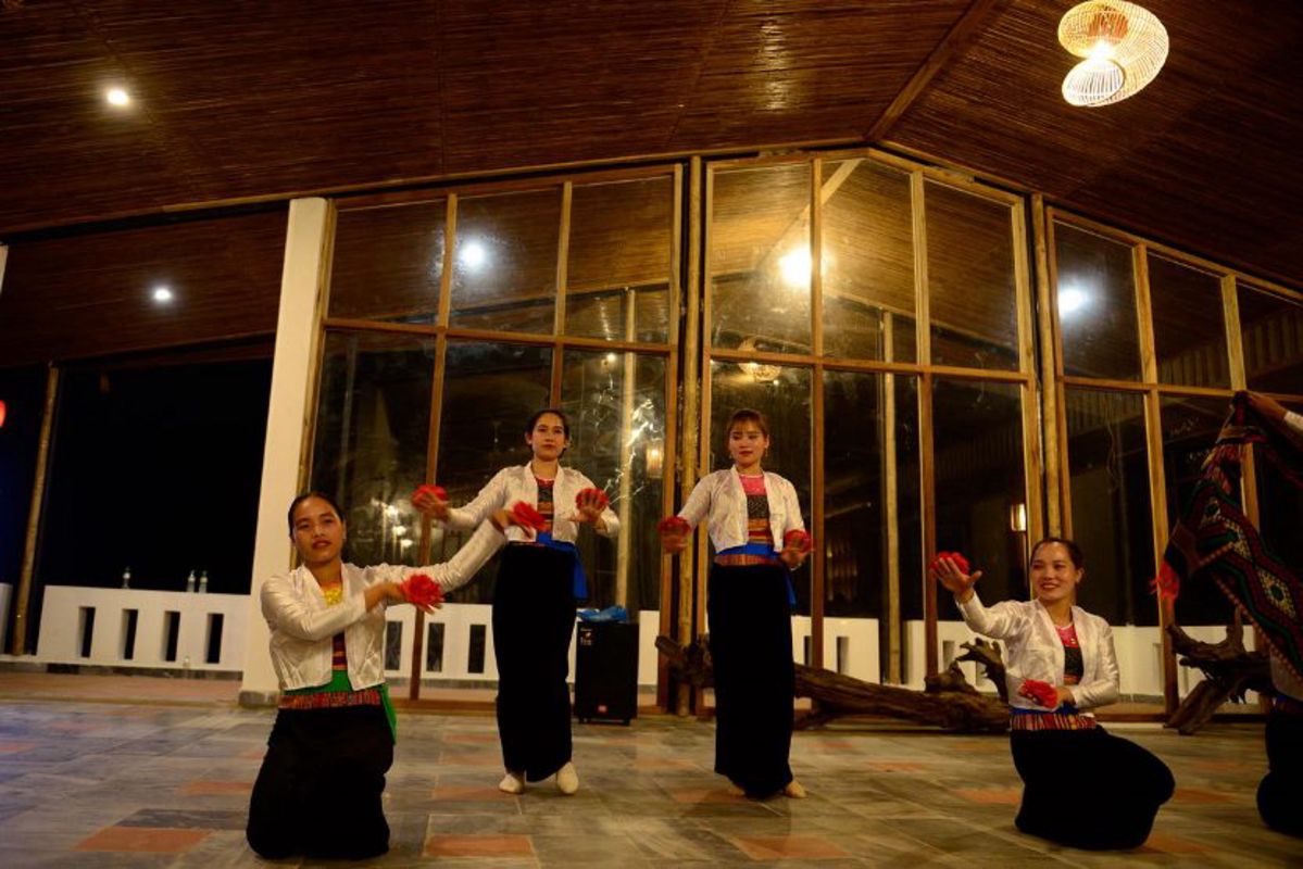 Dive into the vibrant charm of Hoa Binh Travel