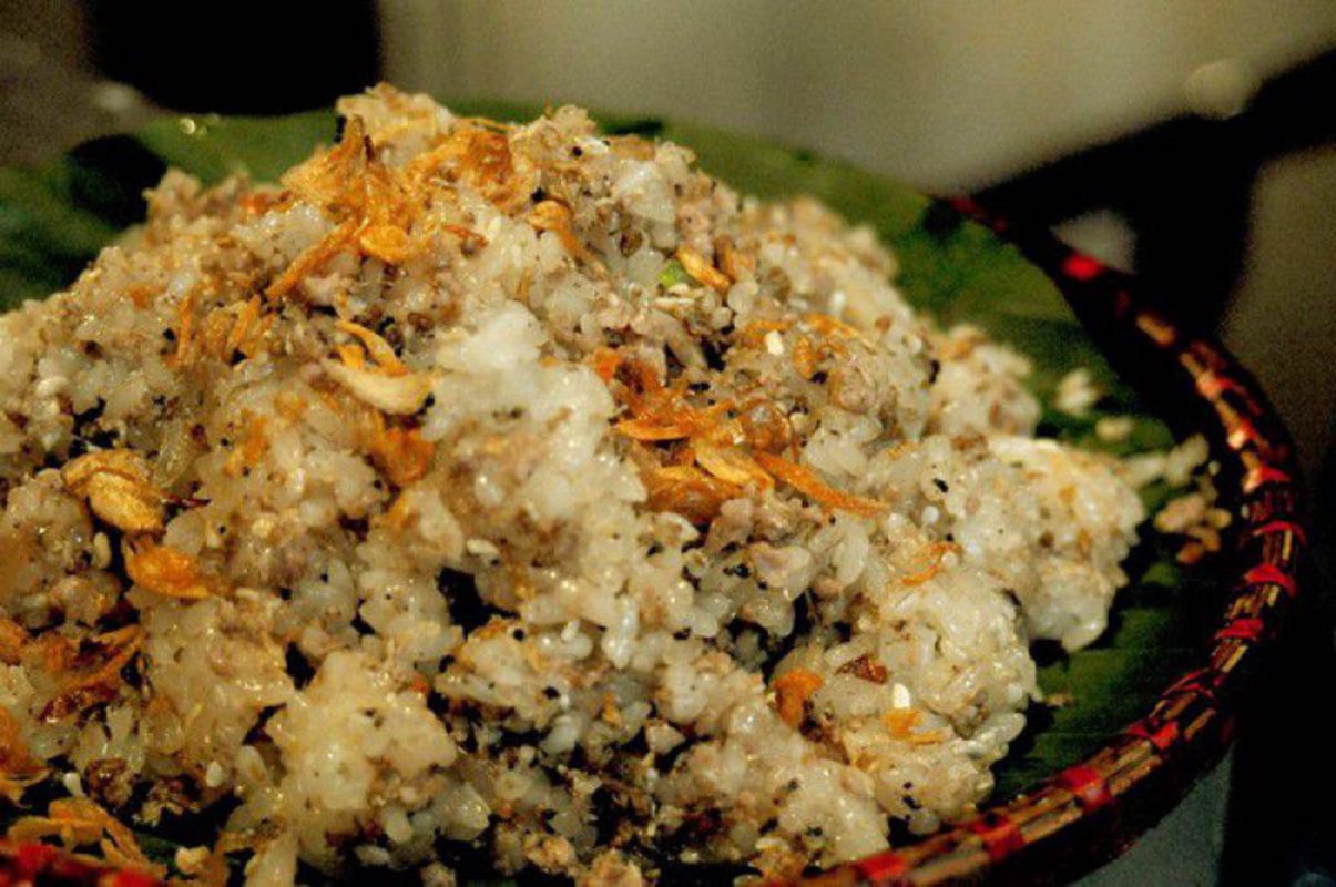 Photograph the sustainable foraging of Ninh Binh’s traditions
