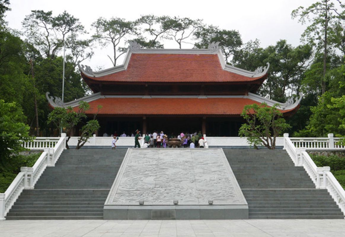 Experience K9 Đá Chông Tours with sustainable adventures