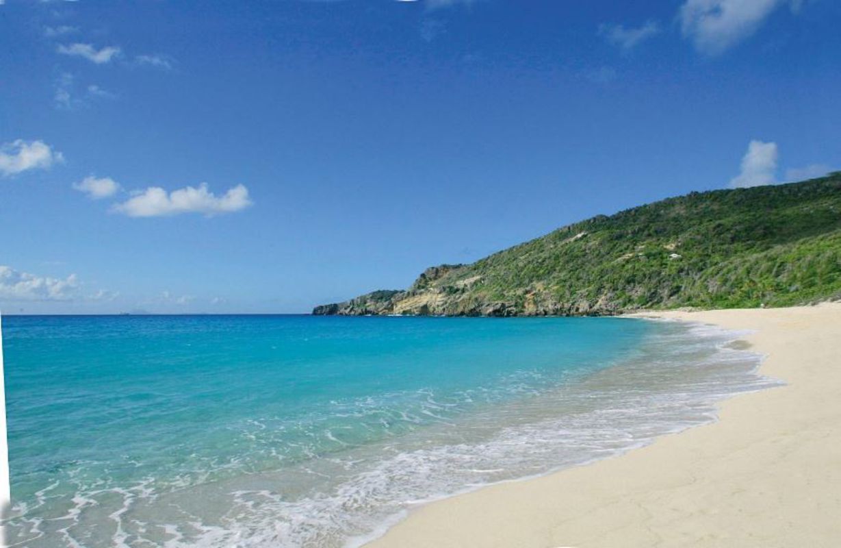 Capture the pristine beauty of Phu Quoc’s coastal gem