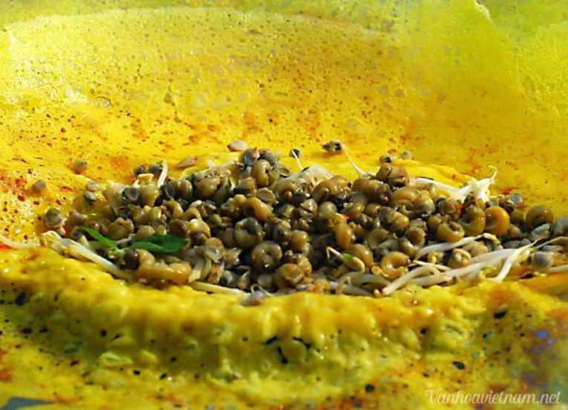 Start your Vinh Long Travel with a flavorful bite