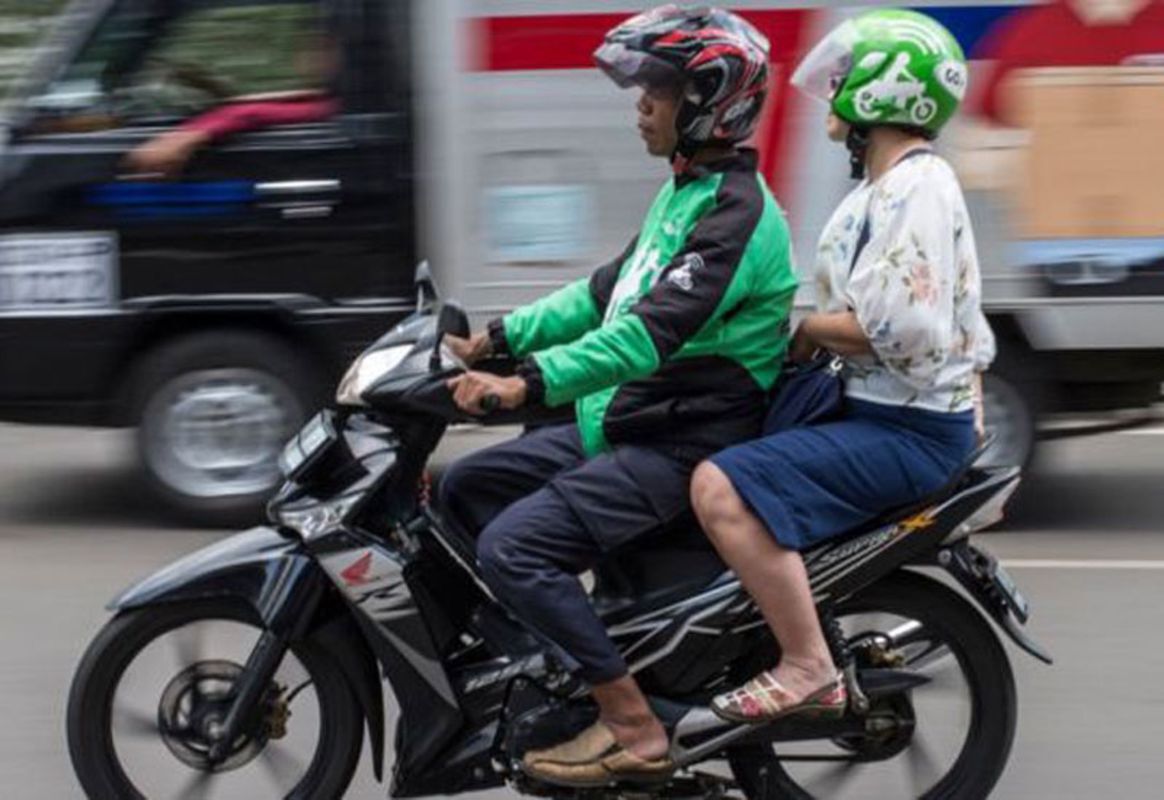 Experience Hanoi Tours with sustainable adventures