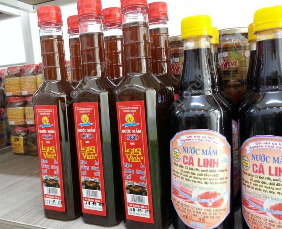 Fish Sauce - Clam Worm Sauce - "Nước mắm rươi"