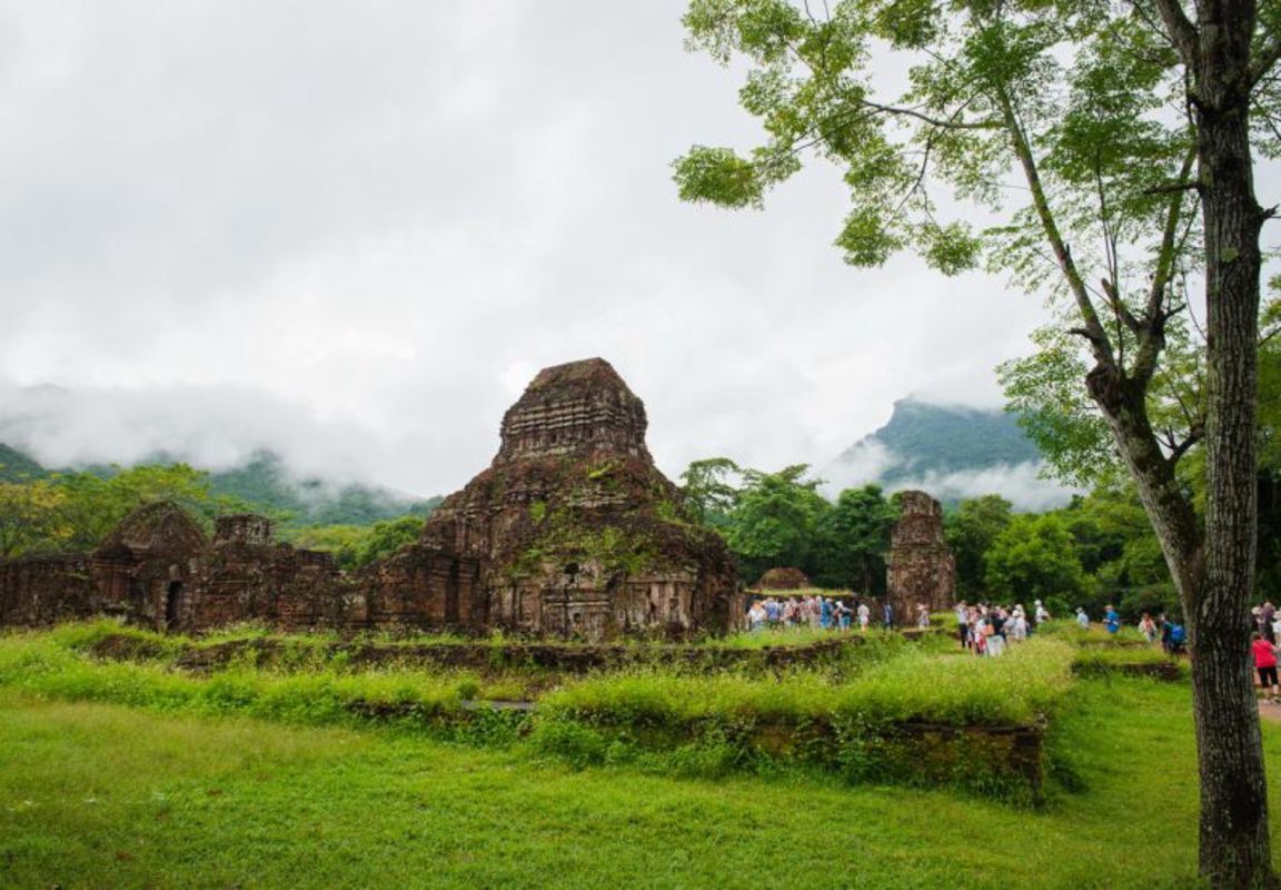 Capture the timeless beauty of Da Nang’s UNESCO gem