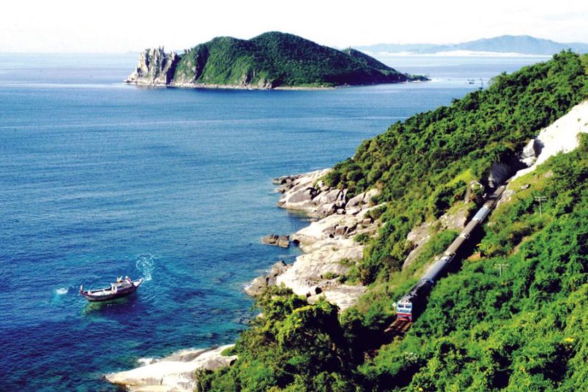 Start your Phu Yen Travel with tranquil vistas
