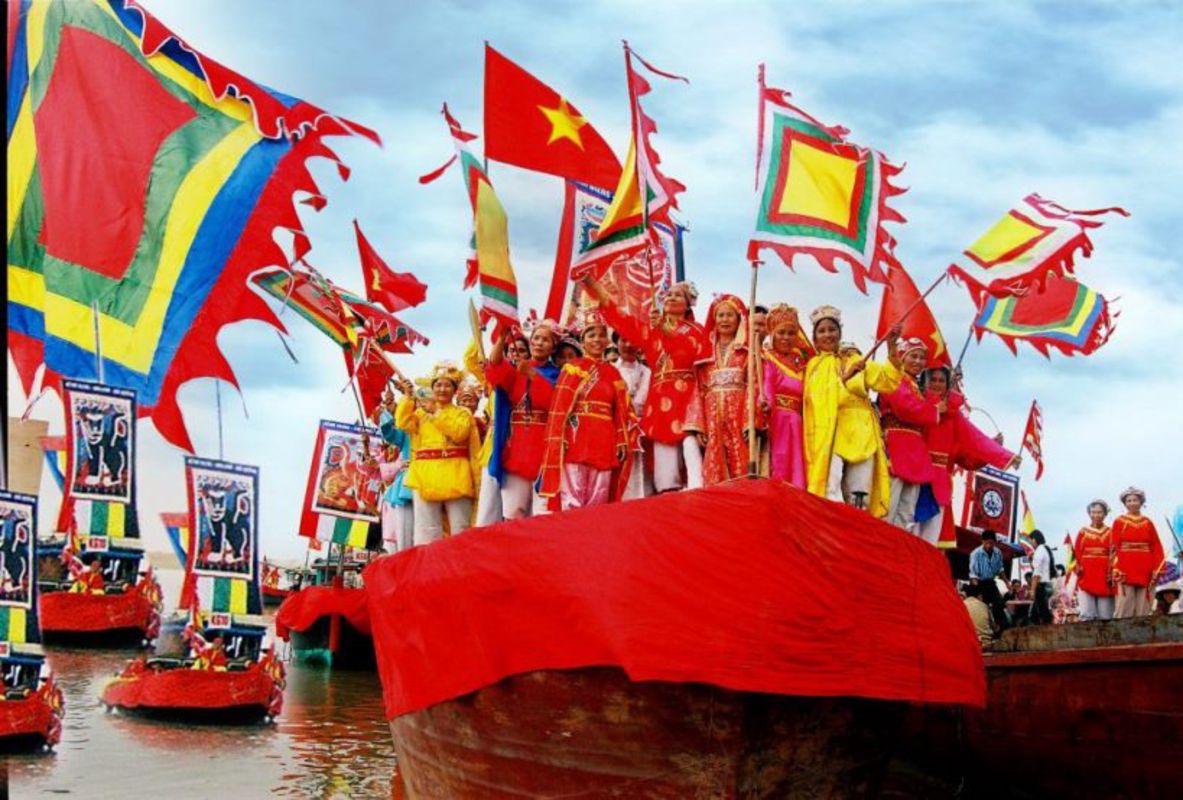 Capture the vibrant energy of Ca Mau’s coastal gem