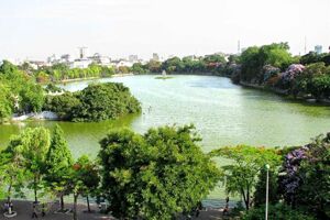 Hoan Kiem Lake in Hanoi: Guide to Activities, Ngoc Son Temple & Eco Tours