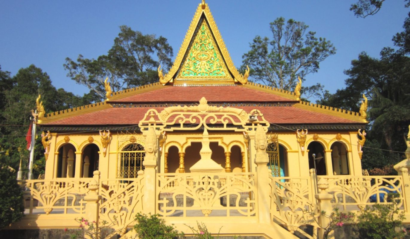 Capture the timeless beauty of Tra Vinh’s Khmer gem