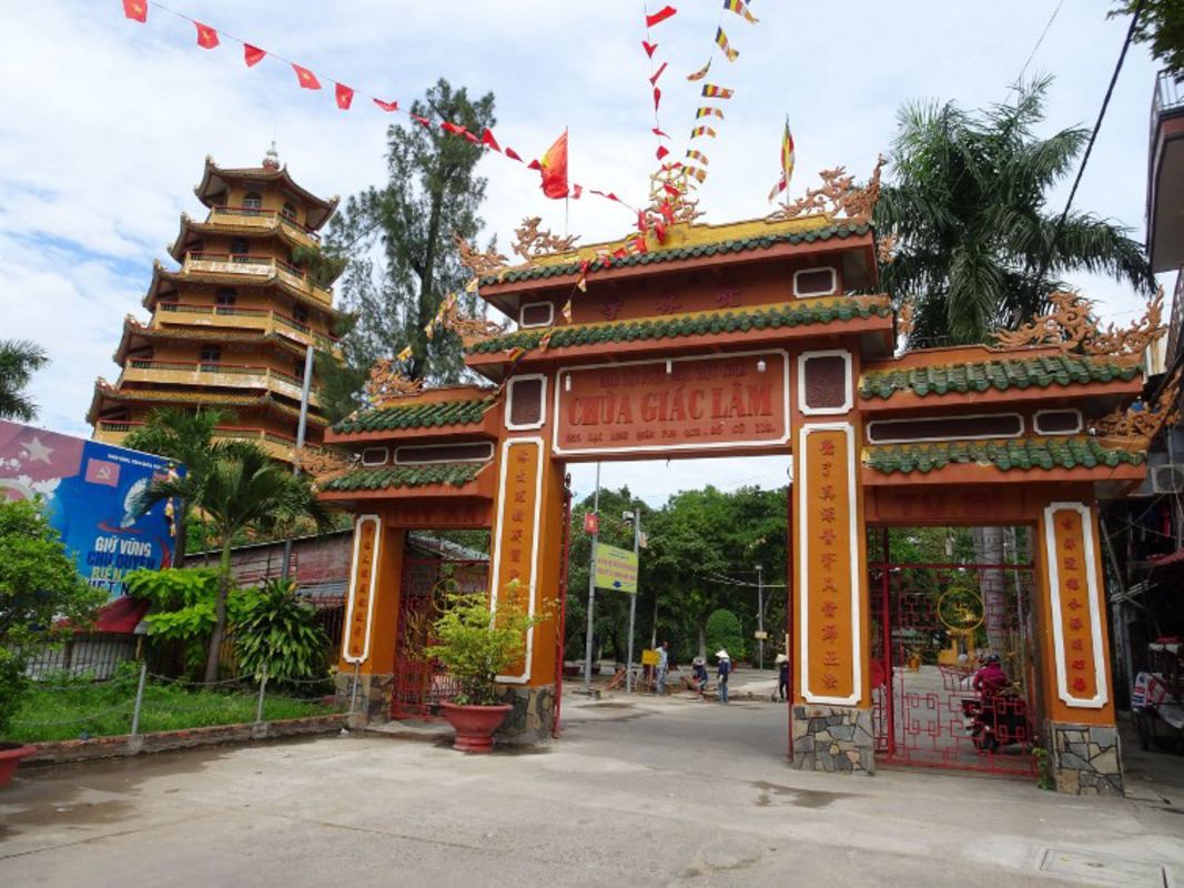 Experience Ho Chi Minh City Tours with sustainable adventures