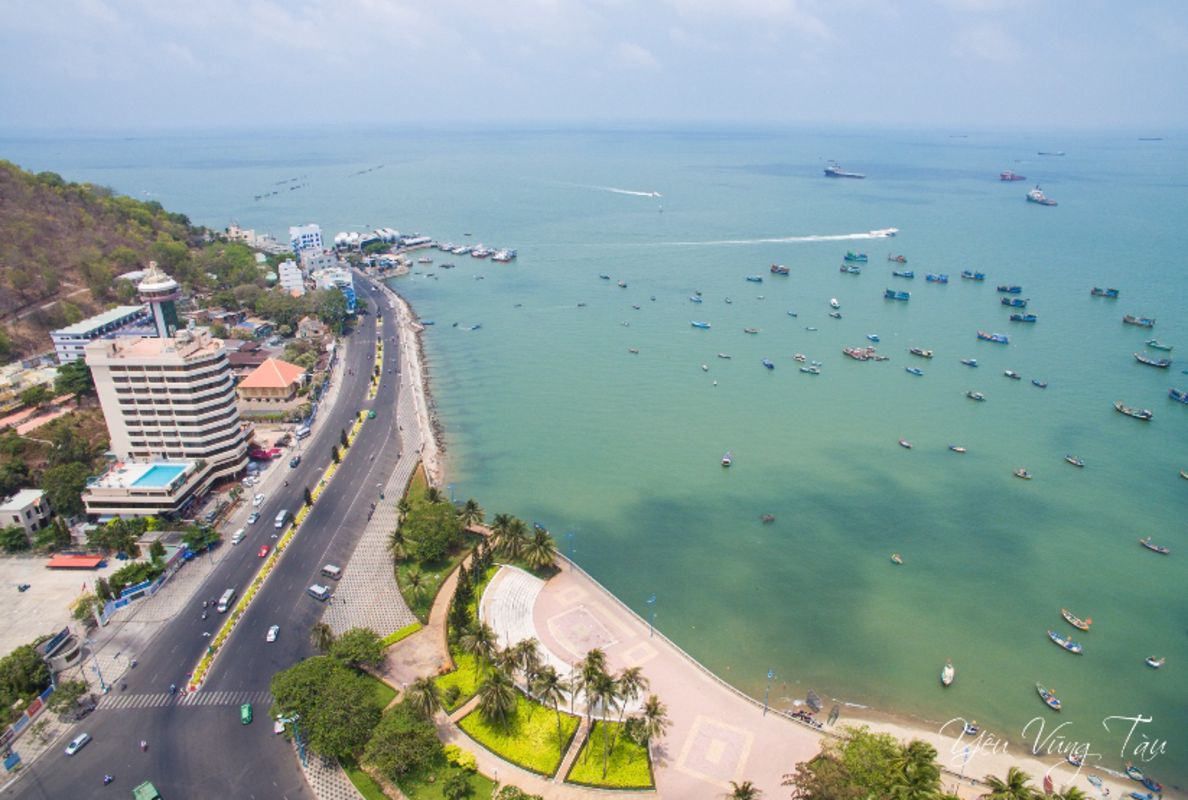 Capture the thrilling energy of Vung Tau’s coastal gem