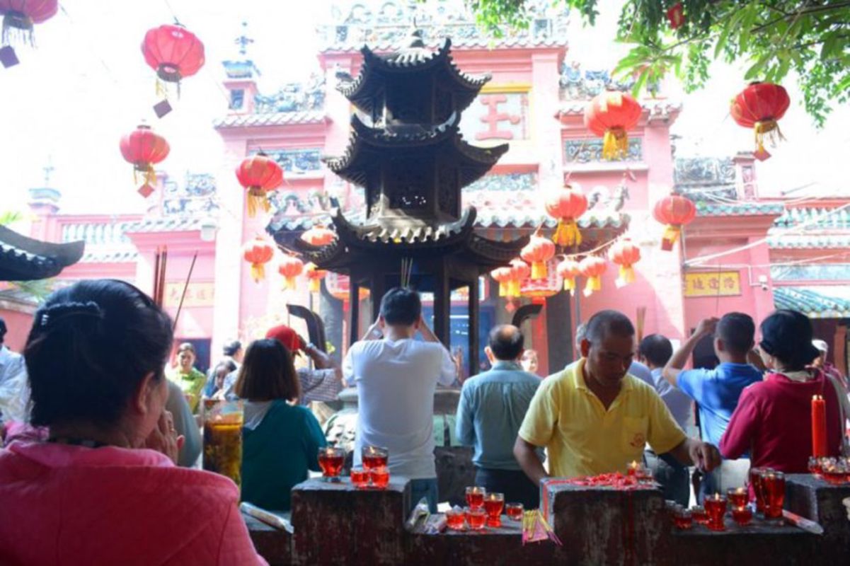 Start your Ho Chi Minh City Travel with spiritual vibes
