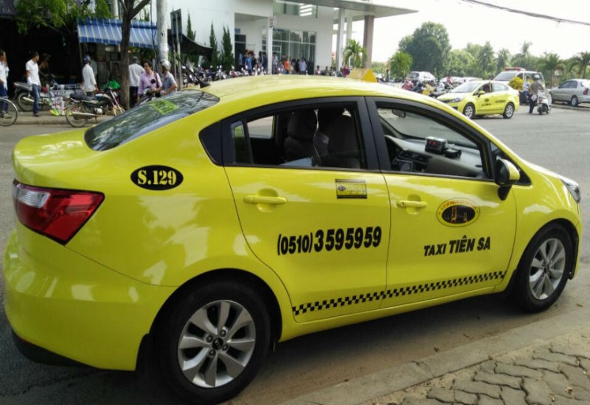 Capture the eco-friendly charm of Da Nang’s transport