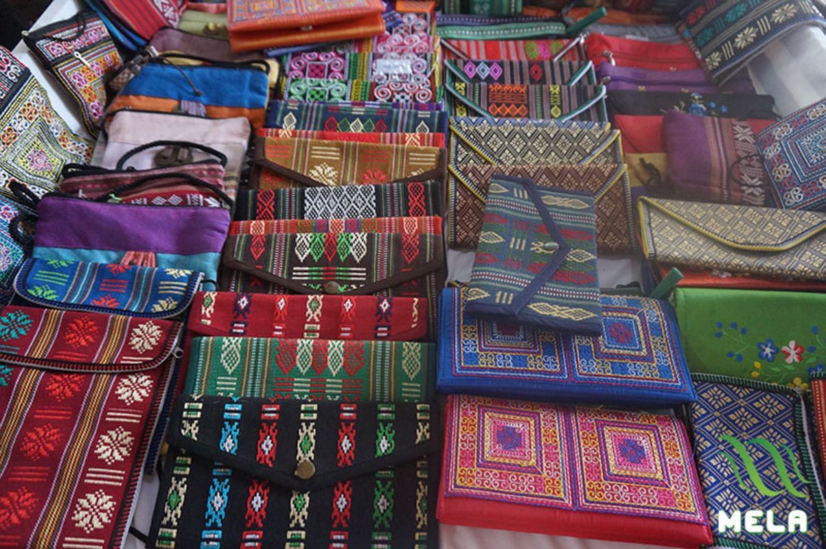 Chau Giang brocade weaving Village