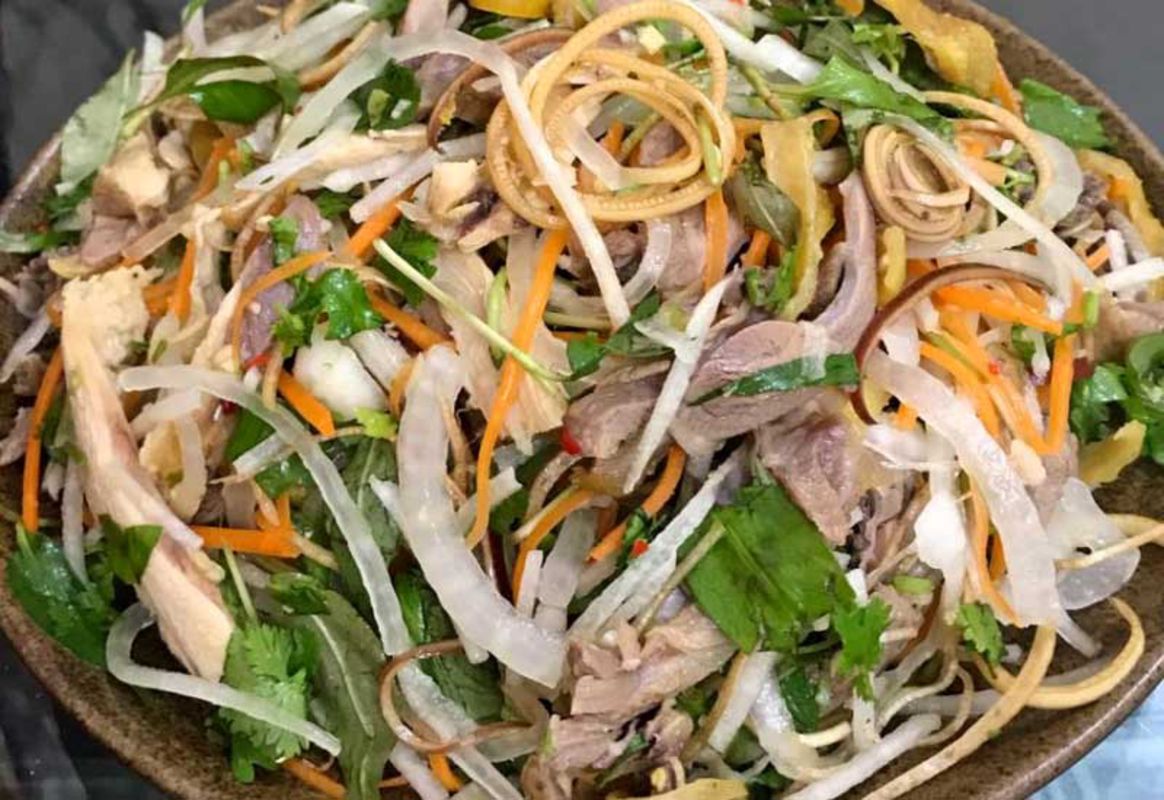Start your Hanoi Travel with a tangy bite