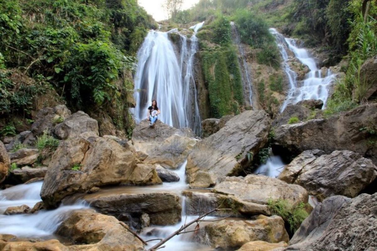 Start your Hoa Binh Travel with serene vistas