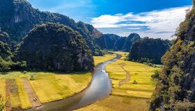 Photograph the vibrant allure of Ninh Binh’s landscapes