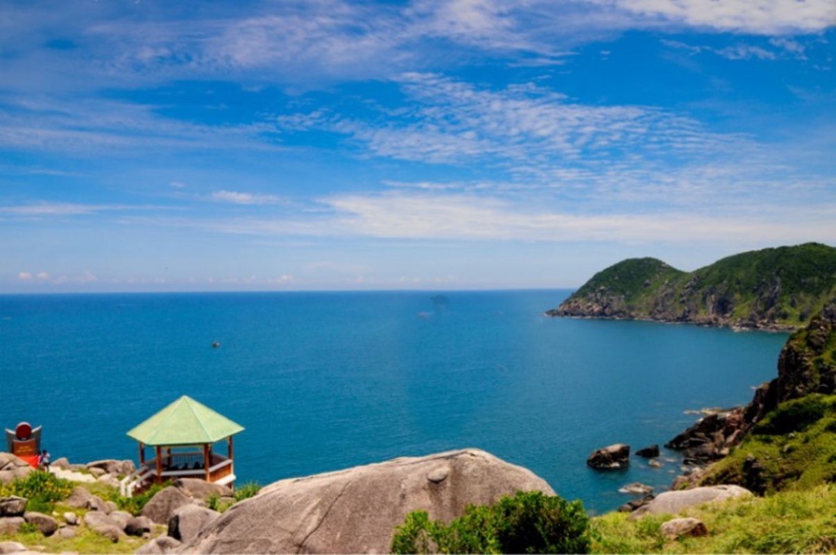 “Vung Ro” Bay or Vịnh Vũng Rô