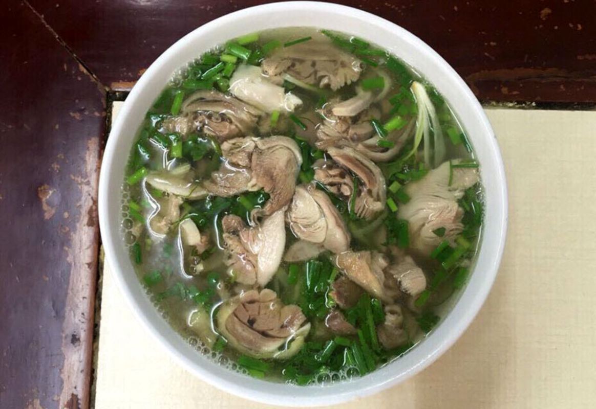 Start your Hanoi Travel with a flavorful bowl