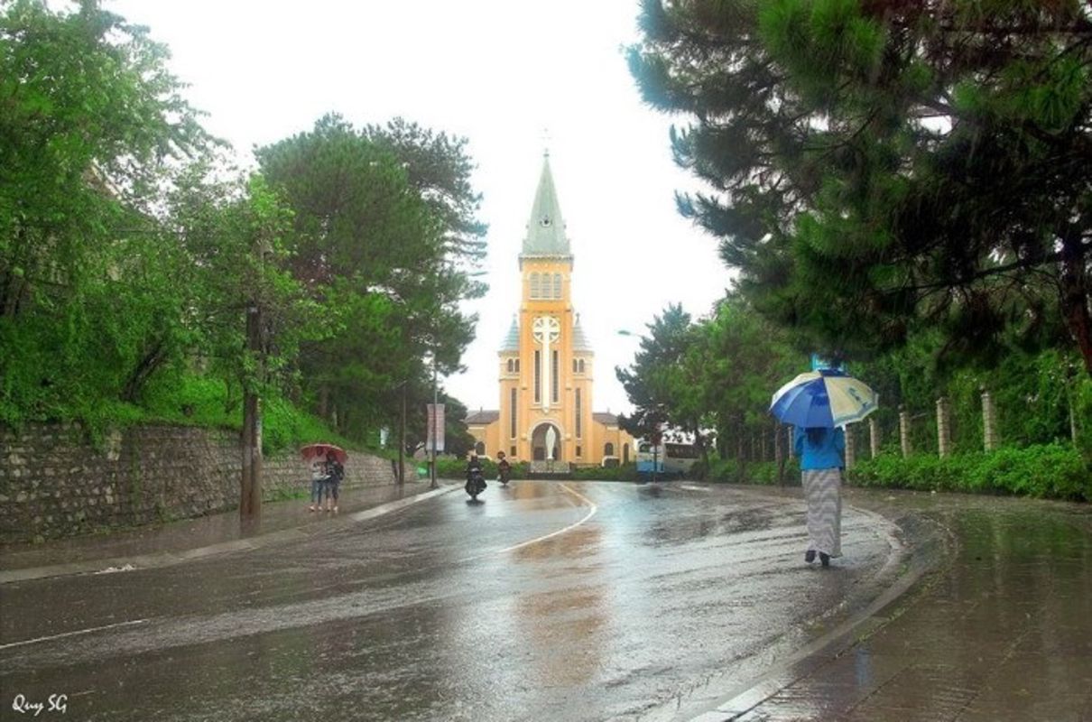 Learn Da Lat’s heritage with expert insights